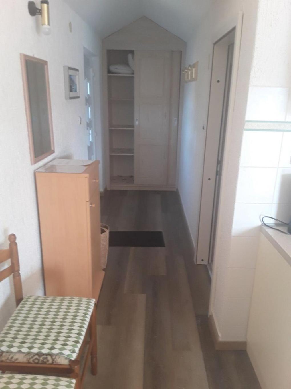 Apartments Frane-20M From Beach Barbat na Rabu Exteriör bild