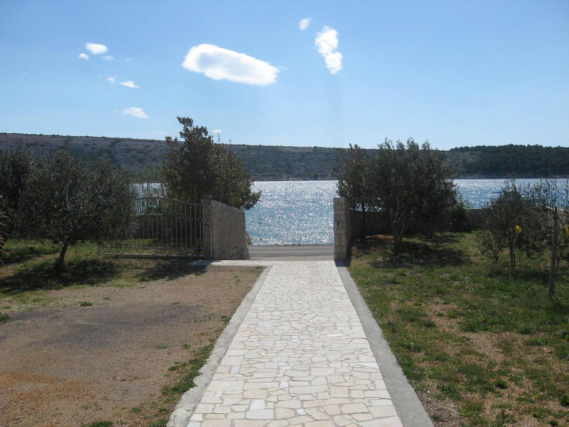 Apartments Frane-20M From Beach Barbat na Rabu Exteriör bild